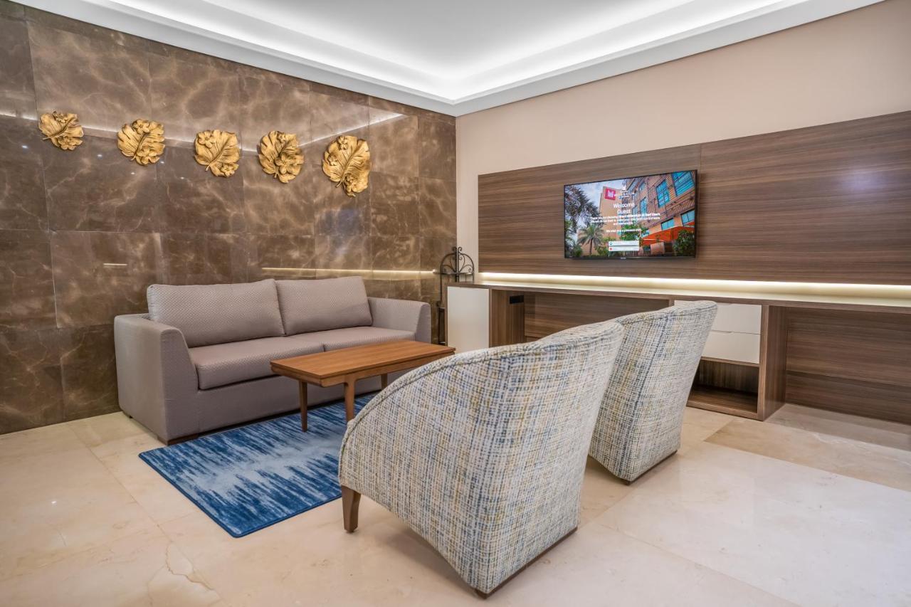 Grand Millennium Al Seef Basra Exterior foto