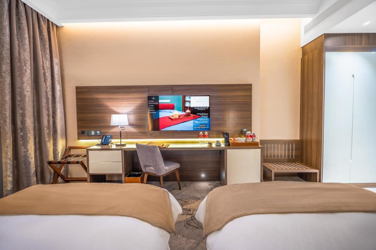 Grand Millennium Al Seef Basra Exterior foto
